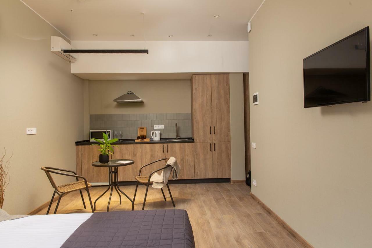 Poet Apartments Odessa Extérieur photo