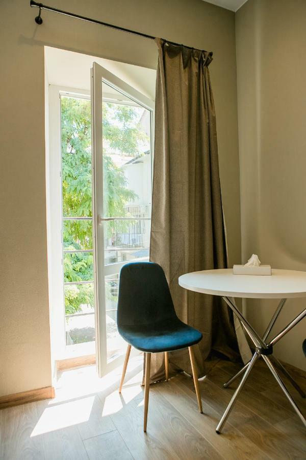 Poet Apartments Odessa Extérieur photo